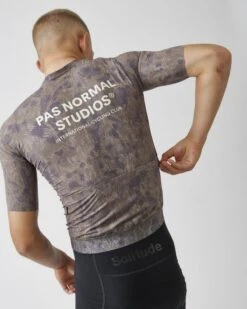 Solitude Late Drop Short Jersey Pas Normal Studios Man Deep Grey -Bicycle Equipment Store 1001682 800 auto