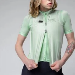 Plus 2.0 Vest Gobik Woman Seamint -Bicycle Equipment Store 861213 800 auto