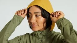 Räven Anorak Specialized/Fjällräven Woman Green -Bicycle Equipment Store 901946 800 auto