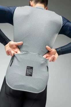 Vest Plus 2.0 Gobik Man Hakone -Bicycle Equipment Store 987164 800 auto